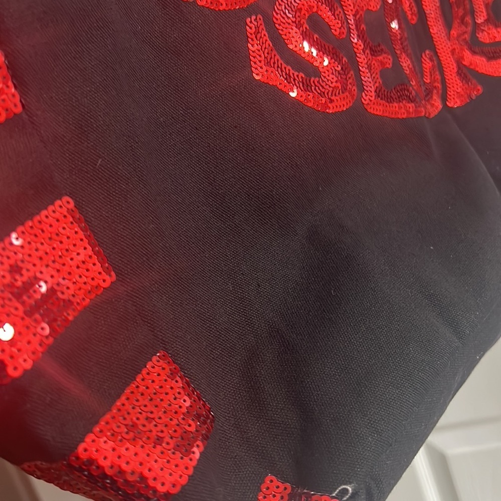 Victorias secrete tote bag beach bag red sequins cute black and red tote bag.nwt - Picture 12 of 16